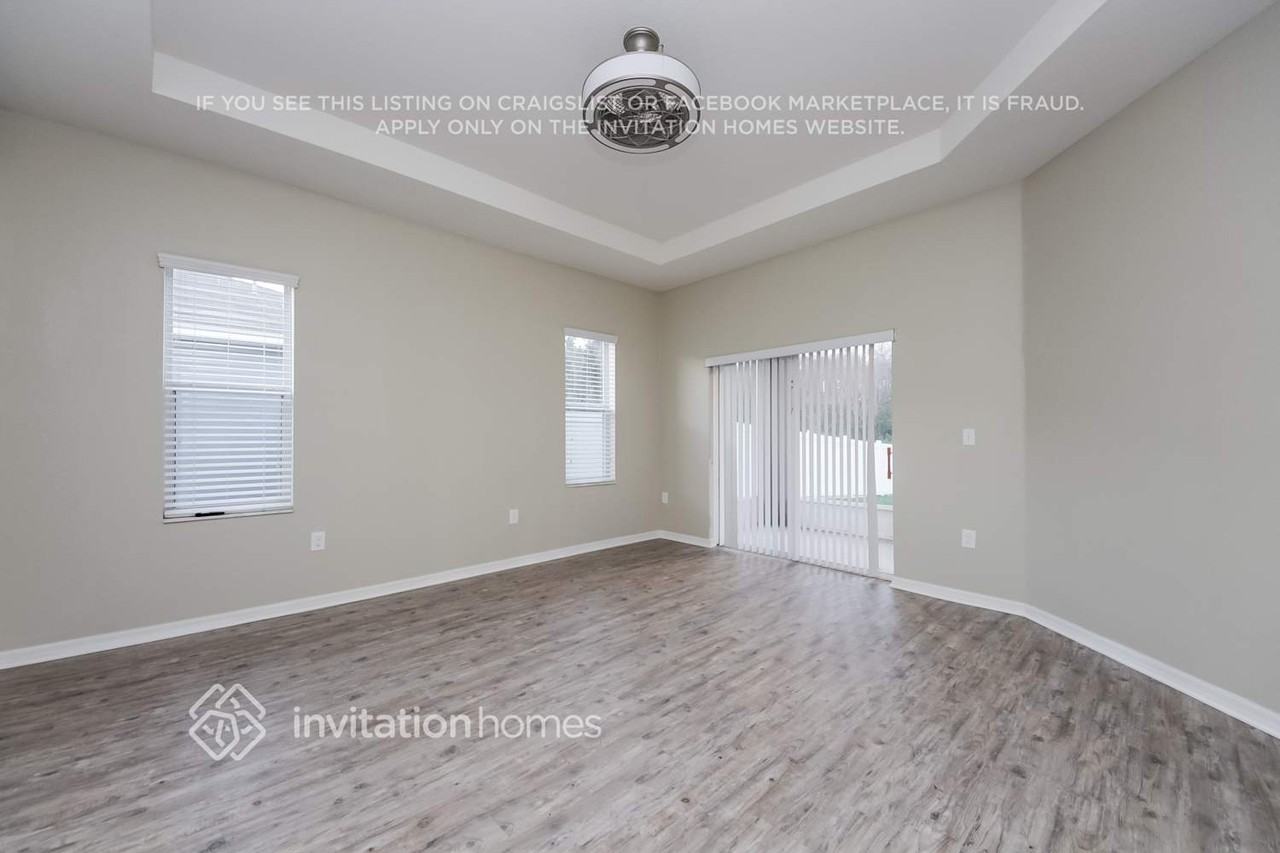 3605 Bristol Cove Ln - Photo 7 of 21