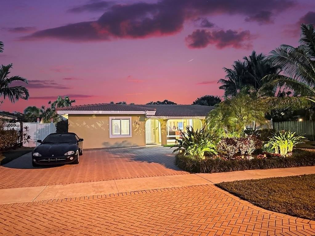 280 Se 3rd Ave - Photo 6 of 50