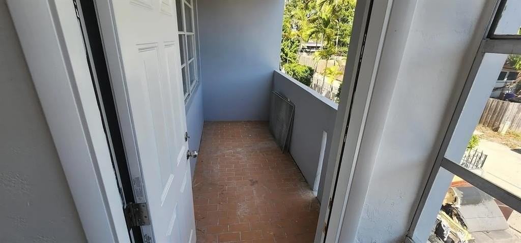 2175 Northeast 170th Street #208 - Photo 5 of 11