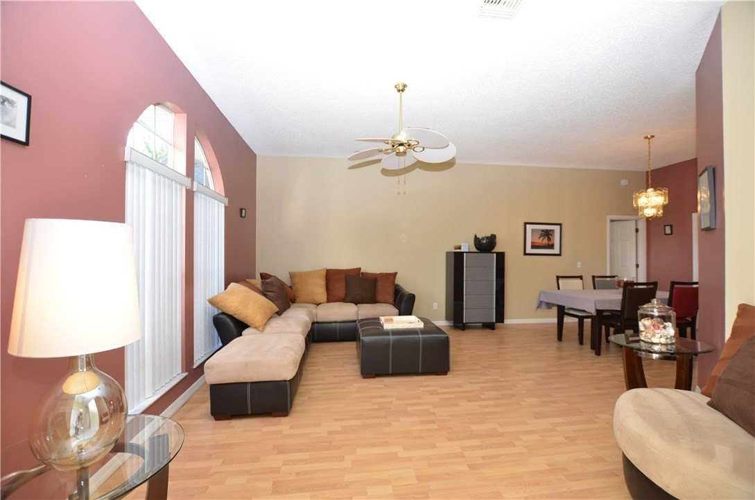 155 Midvale Terrace - Photo 2 of 16