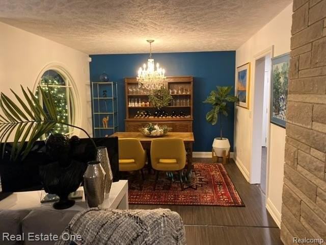 509 Walbridge Dr - Photo 3 of 50