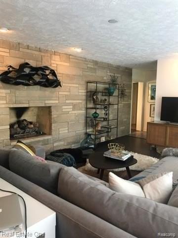 509 Walbridge Dr - Photo 6 of 50