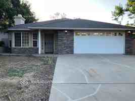 featured image of 1315 E Mission Rd