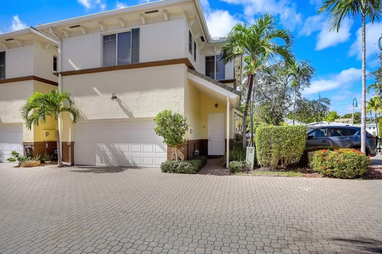 518 N Federal Hwy #9 - Photo 2 of 25