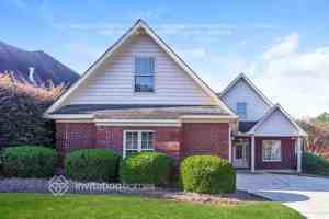 featured image of 9207 Golfview Circle