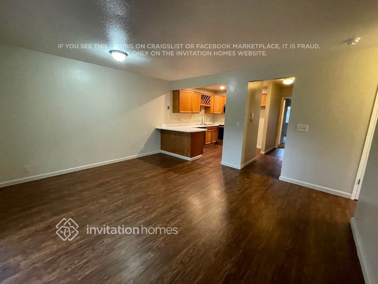 2478 Baltic Dr - Photo 4 of 17