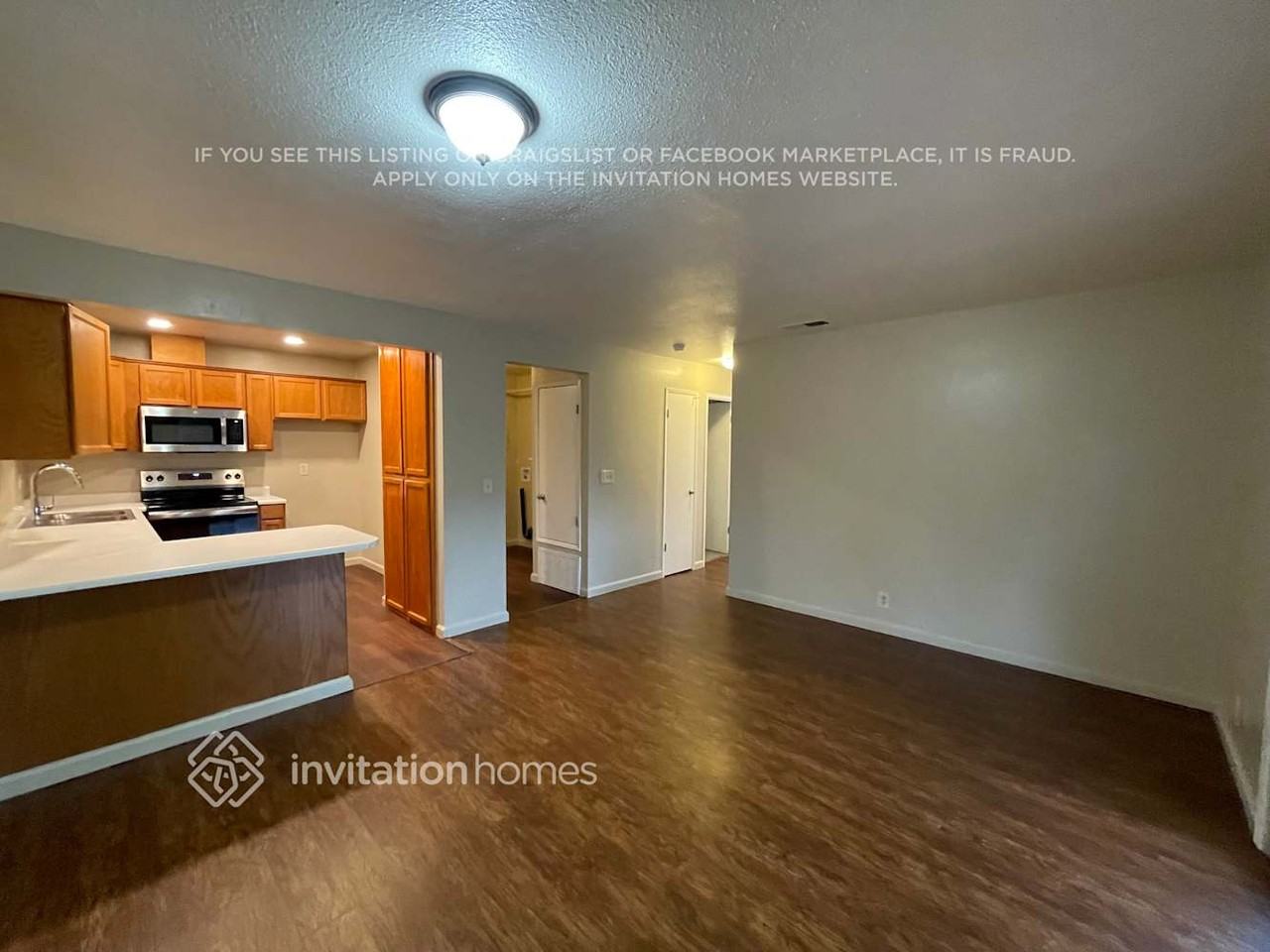 2478 Baltic Dr - Photo 5 of 17