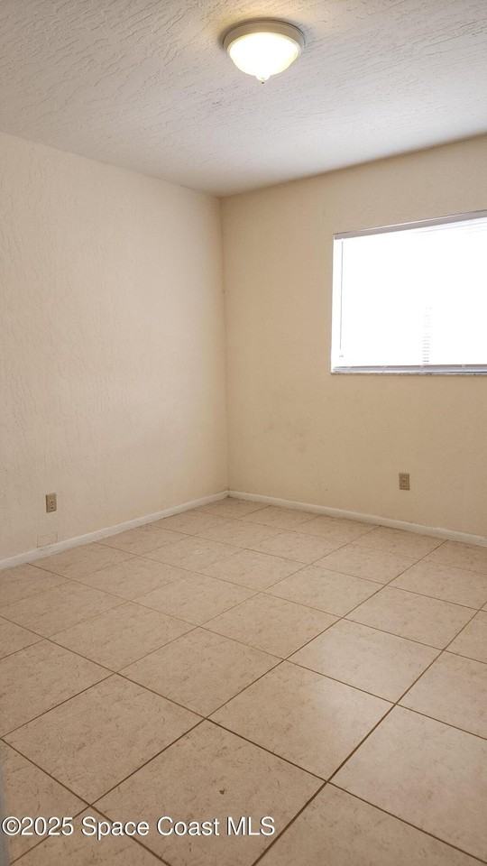 1708 University Lane #508 - Photo 7 of 16