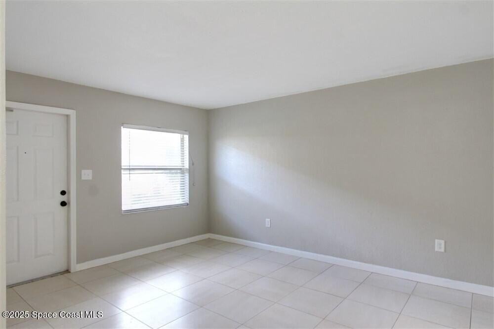 130 Roosevelt Ave Apt 104 #104 - Photo 7 of 21