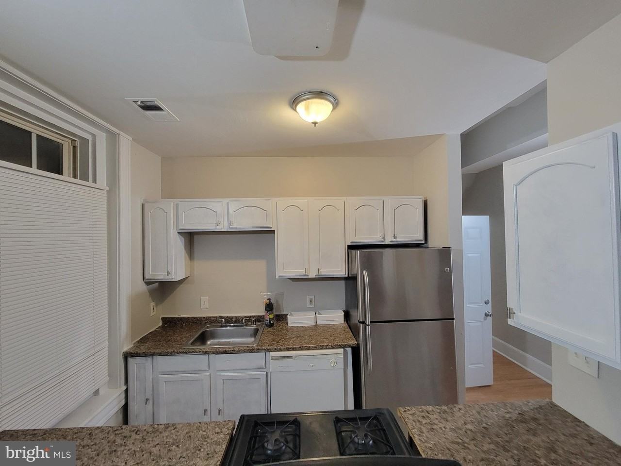 1217 Hollins St Apt 2 #2 - Photo 3 of 8