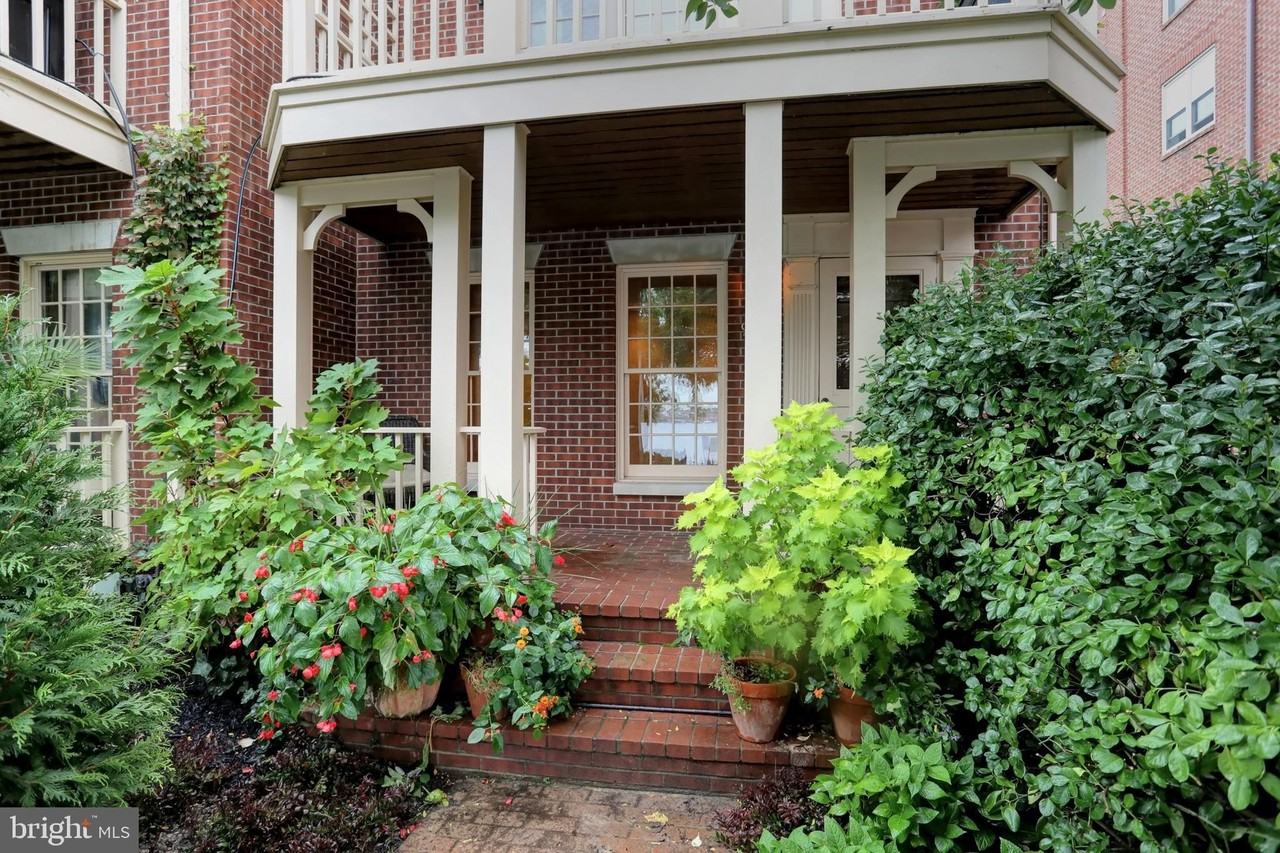 Fell St - Photo 4 of 37