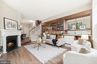 858 S Front St - Photo 1 of 1