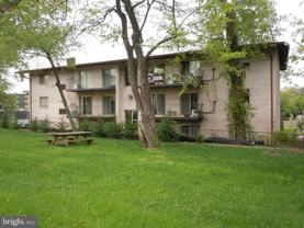 2025 N Lincoln St Apt 104 #104 - Photo 1 of 1