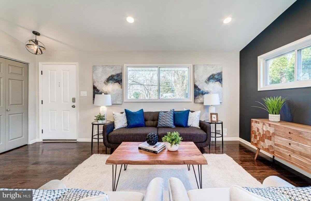 4207 Woodland Drive - Photo 2 of 29