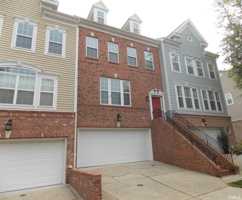 featured image of 4032 Abbey Park Way