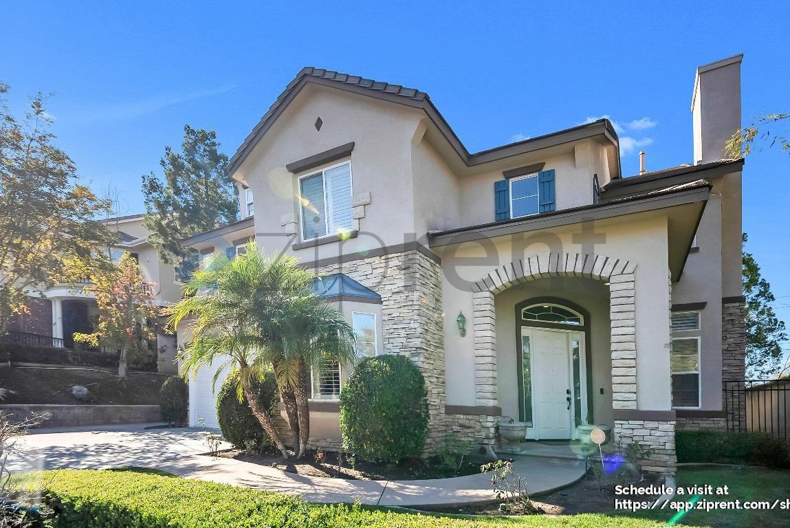 23689 Castle Rock - Photo 2 of 40