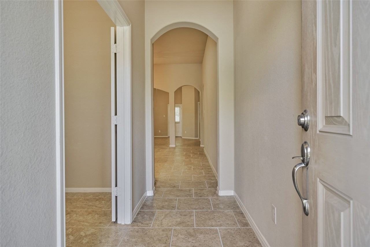 8934 Alcina Dr - Photo 2 of 36