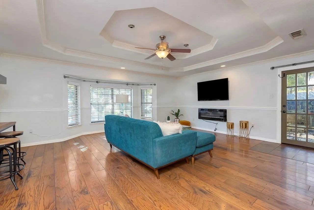 1132 Sunrise Dr - Photo 6 of 17