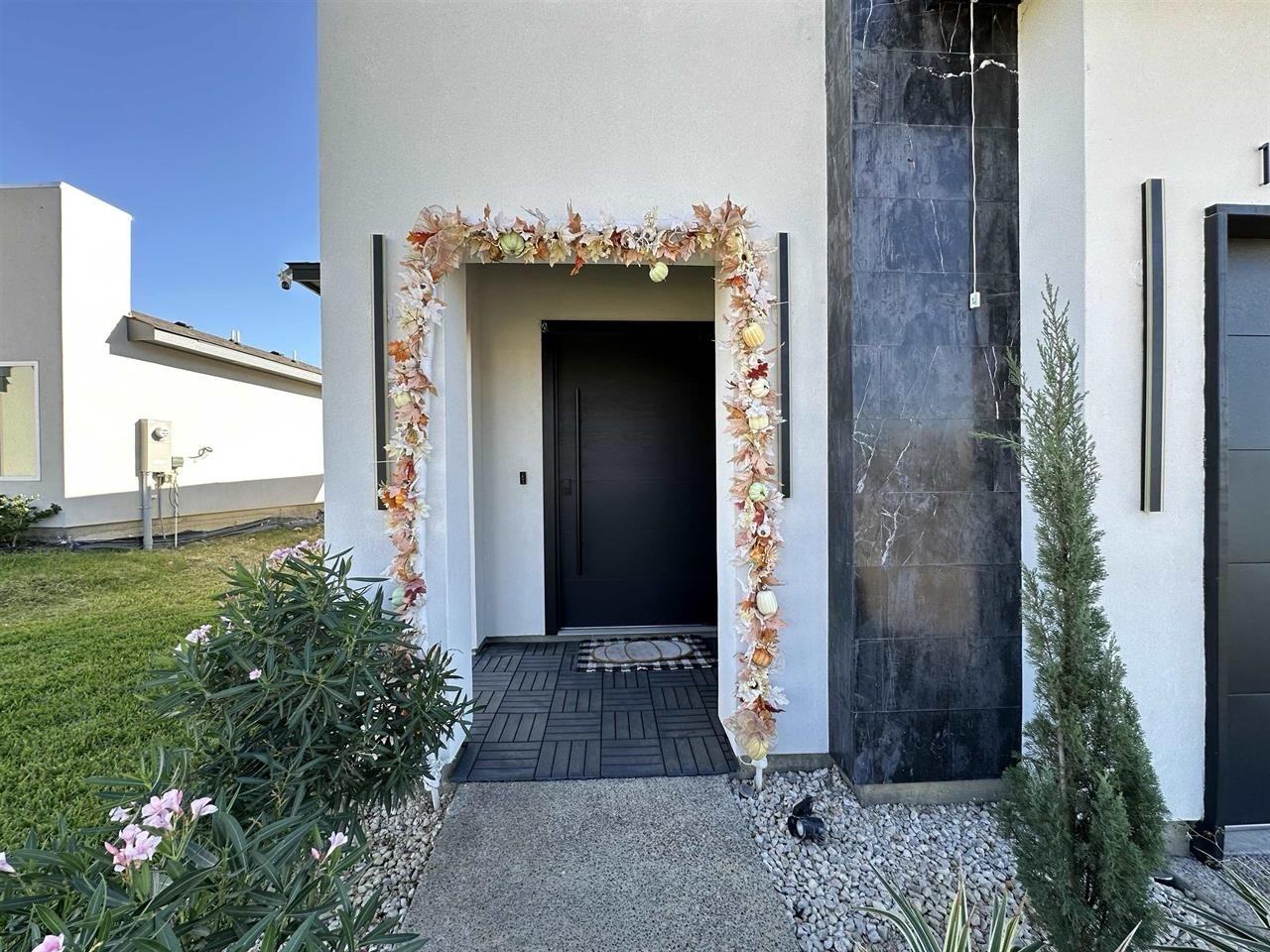 1717 Cordova Drive - Photo 5 of 37