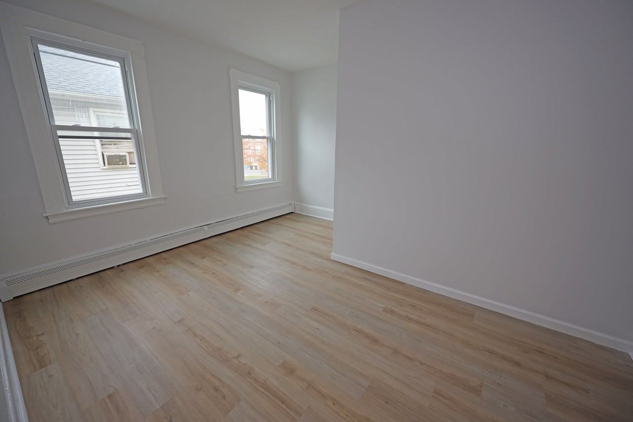 358 Borinqueneers Way - Photo 4 of 10