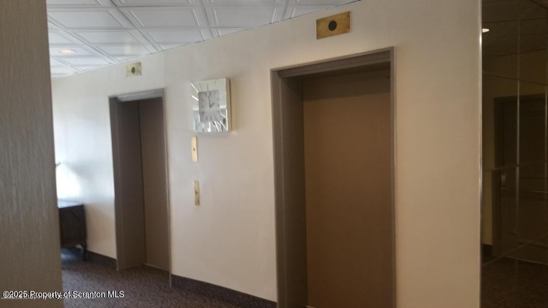 220 Linden St - Photo 3 of 5