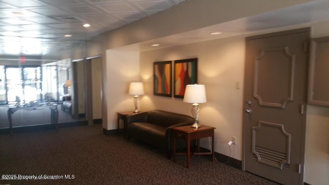 220 Linden St - Photo 5 of 5