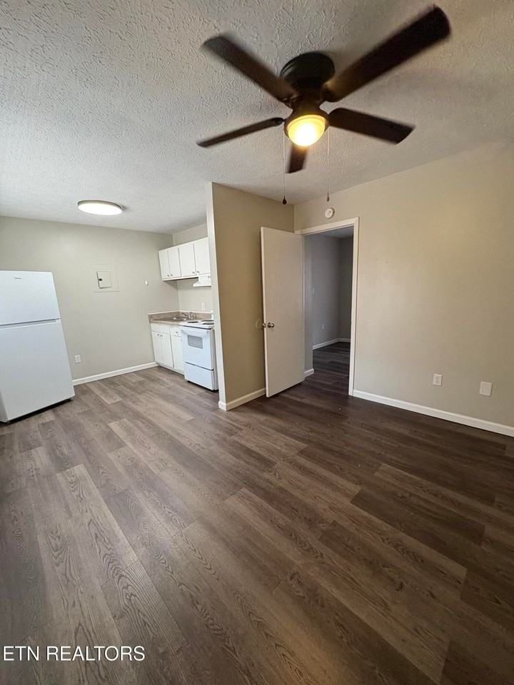 128 S 3rd St - Photo 3 of 6