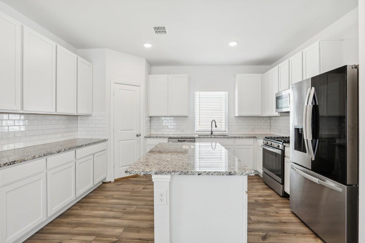 183 Shenandoah Dr - Photo 6 of 17