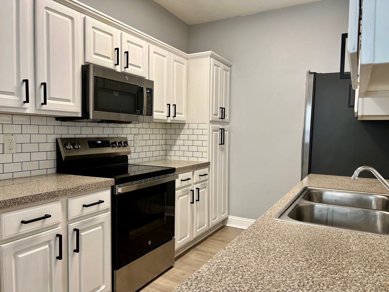 110 Fountain Pointe Lane #104 - Photo 2 of 8