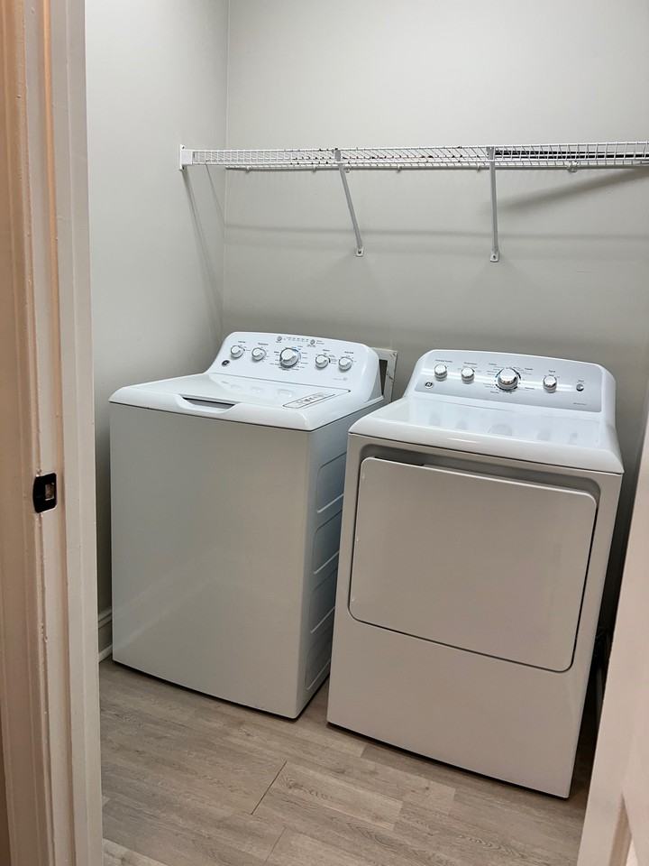 110 Fountain Pointe Lane #104 - Photo 7 of 8