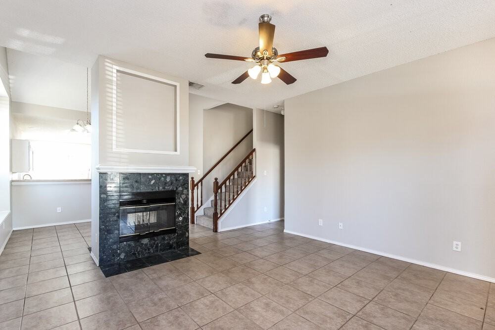 1418 Post Oak Dr - Photo 6 of 17