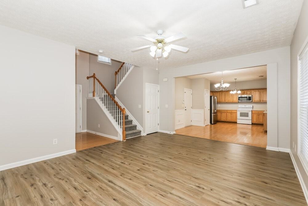 145 Alessie Dr - Photo 5 of 17