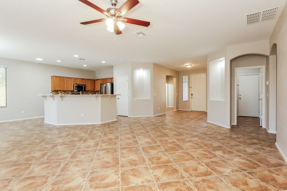 4421 W St Kateri Dr - Photo 4 of 16