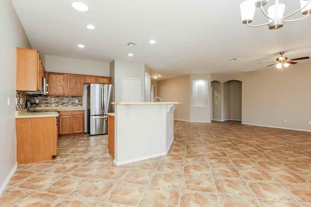 4421 W St Kateri Dr - Photo 5 of 16