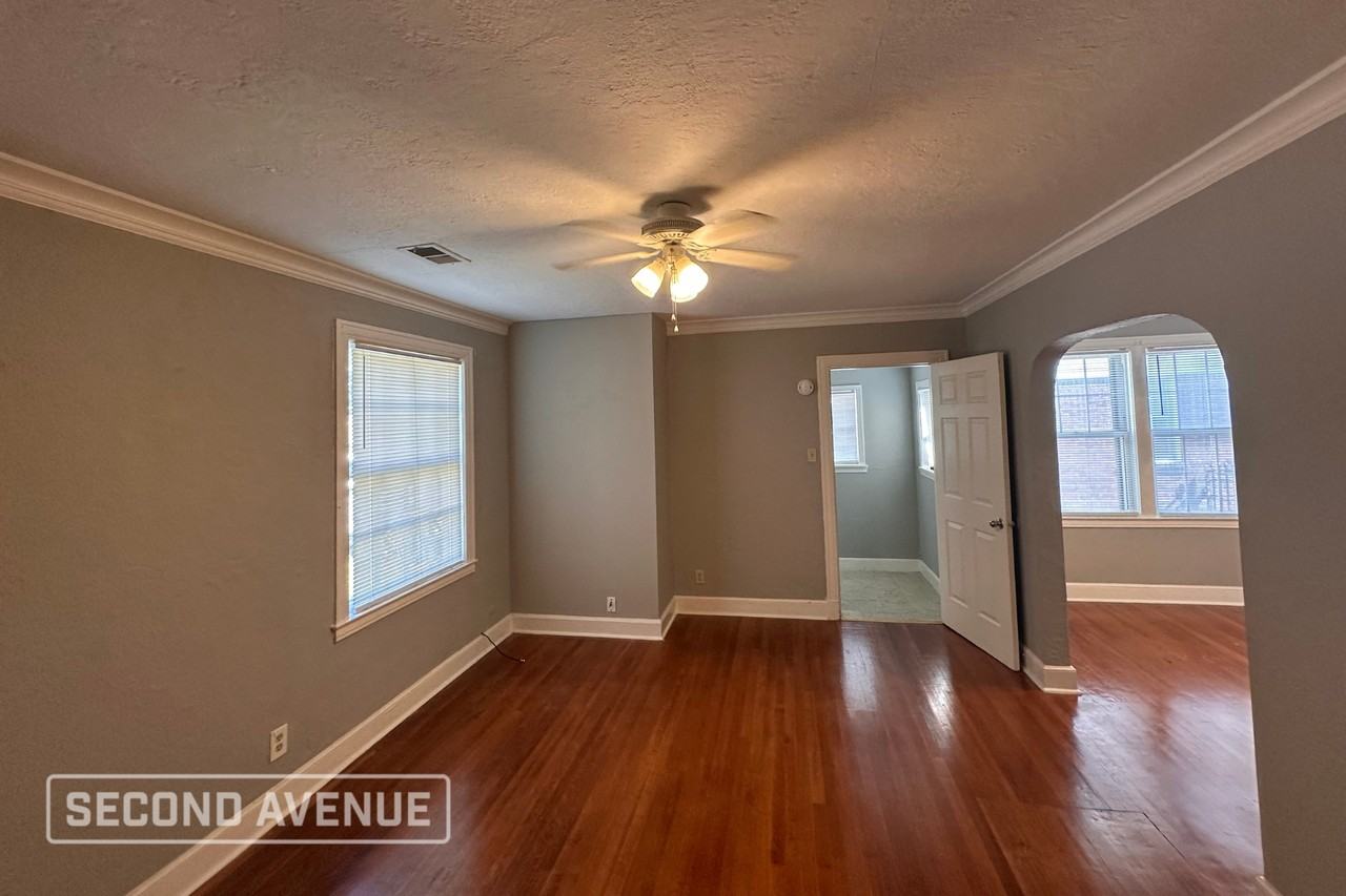 2519 Larose Ave - Photo 3 of 12