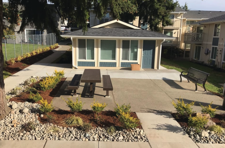 Homestead Apartments - Photo 6 of 6