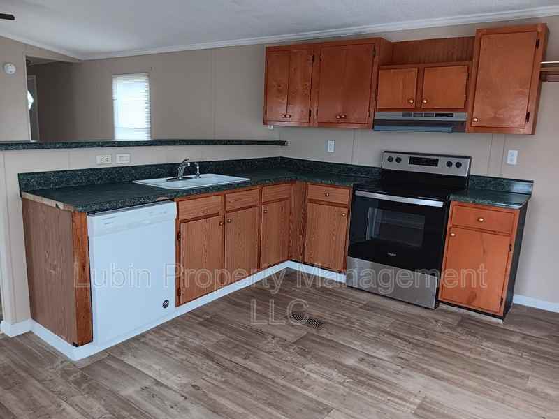 41 Fisher Cv - Photo 2 of 8