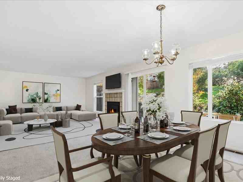 1304 Foothill Drive - Photo 5 of 22