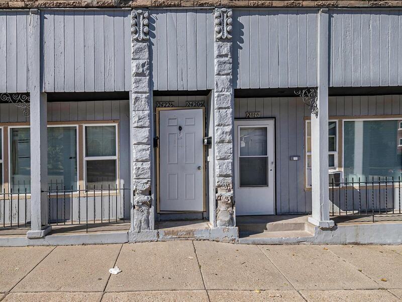 2422 1/2 S 16th St #9 - Photo 7 of 8