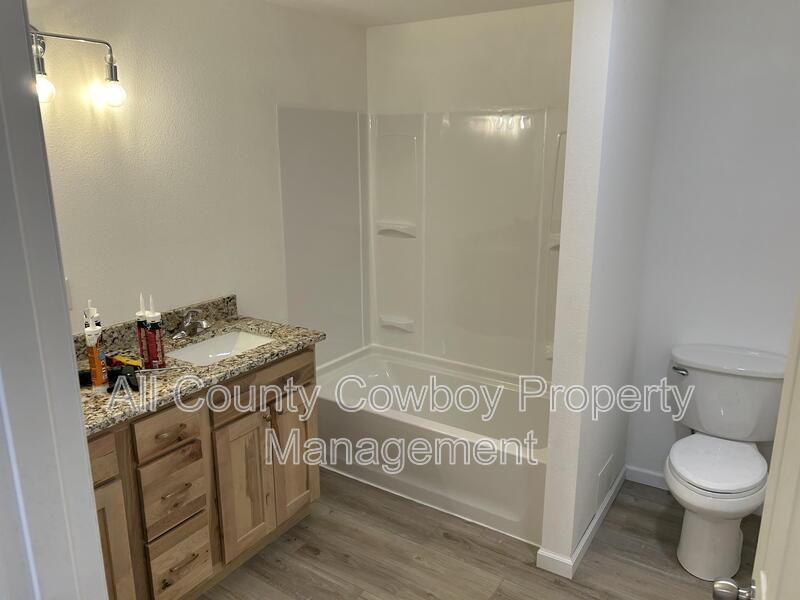 1710 Walsh Court - Photo 3 of 8