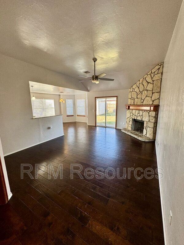 10309 Banff Way - Photo 5 of 26