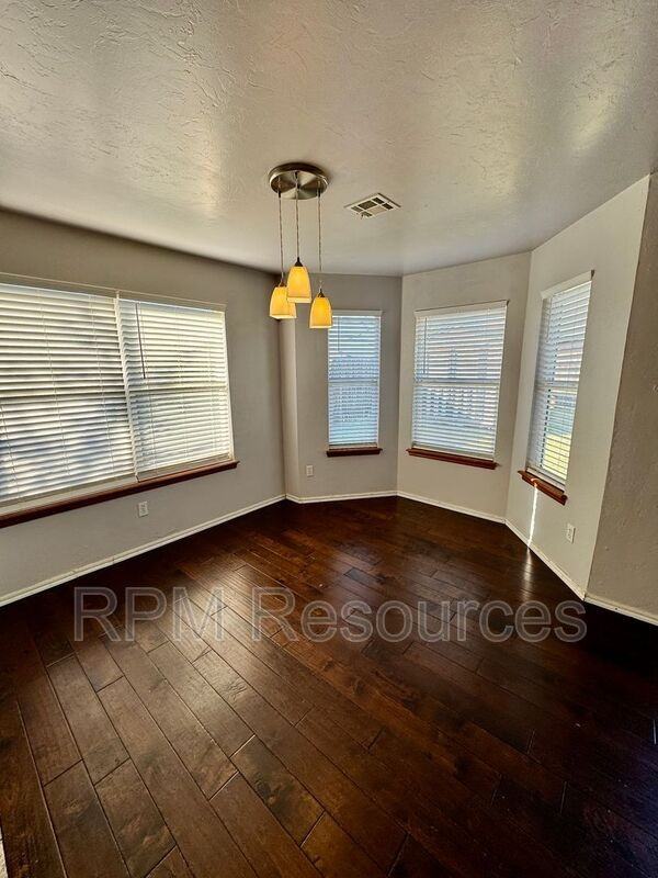 10309 Banff Way - Photo 7 of 26