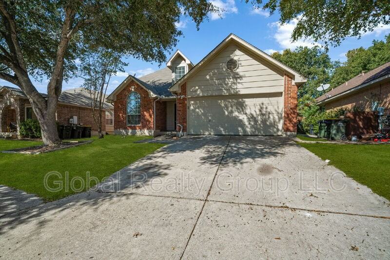 1028 Gate Creek Ln - Photo 2 of 29