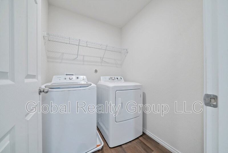 535 Wild Olive Way - Photo 7 of 32