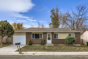 featured image of 3857 Fetlock Cir