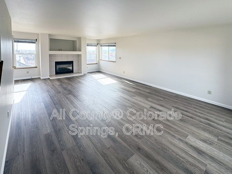 3709 Kudo Way - Photo 2 of 37