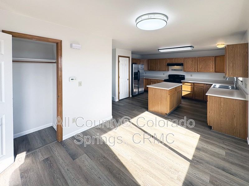 3709 Kudo Way - Photo 5 of 37