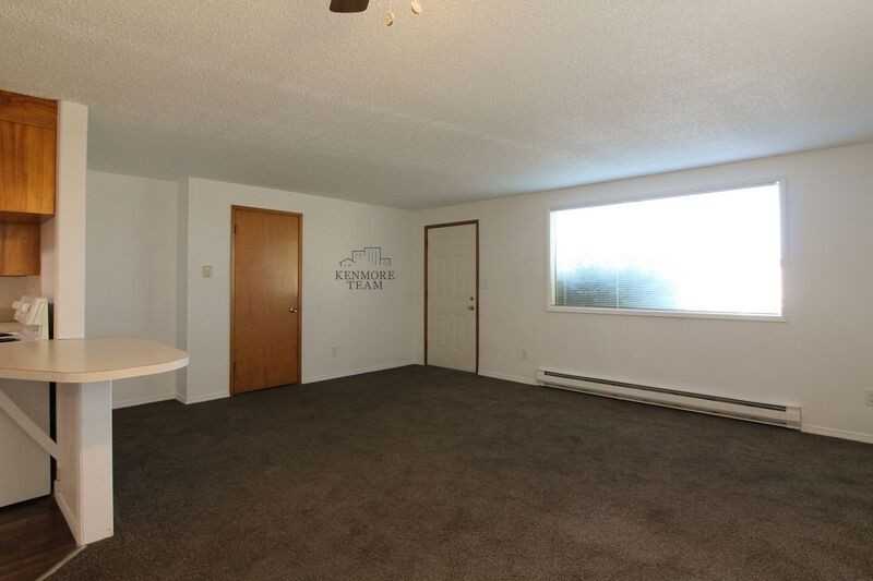 1707 W 7th Pl #A - Photo 3 of 8