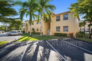 featured image of 4241 Bellasol Cir #1924