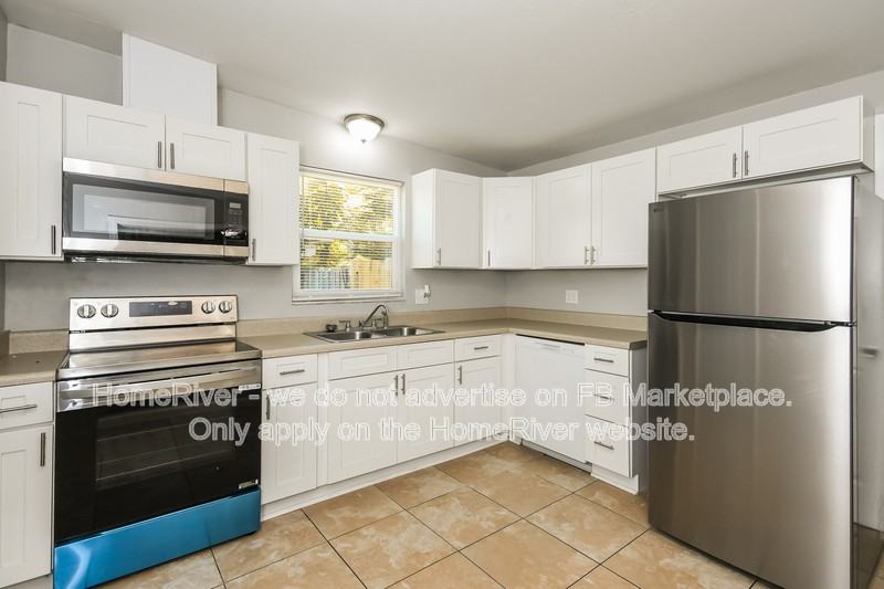 275 36th St Nw - Photo 6 of 21